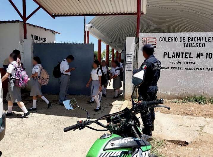 Operativos de vigilancia y seguridad en las escuelas mantiene el Gobierno de Macuspana