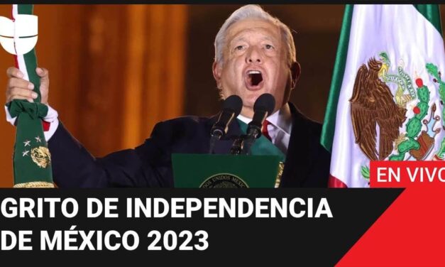 AMLO en el grito le anexa vivas a etnias y migrantes; y muera la corrupción y avaricia