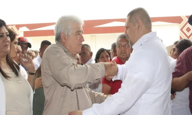 FELICITA EL GOBERNADOR JAVIER MAY A GASPAR DÍAZ POR SU TOMA DE PROTESTA COMO ALCALDE DE MACUSPANA